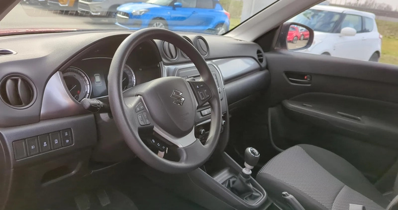 Suzuki Vitara cena 71900 przebieg: 33148, rok produkcji 2021 z Niemcza małe 596